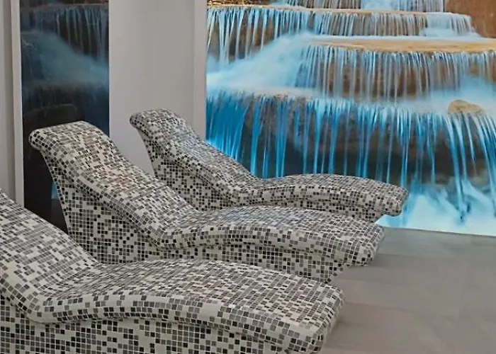 Simona President Kop 카파오닉